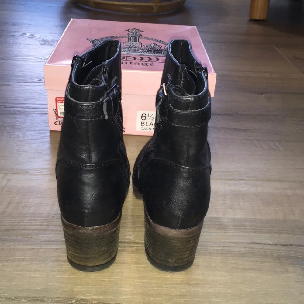 Crown Vintage Cassinova Ankle Boot with Heel Size 6.5